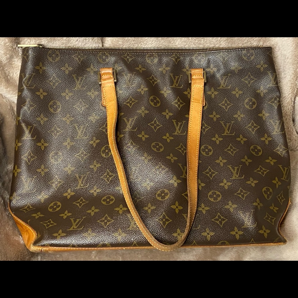 Louis Vuitton Cabas Mezzo tote